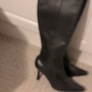 Moda Spana Black Leather knee boots Womens Sz 5.5